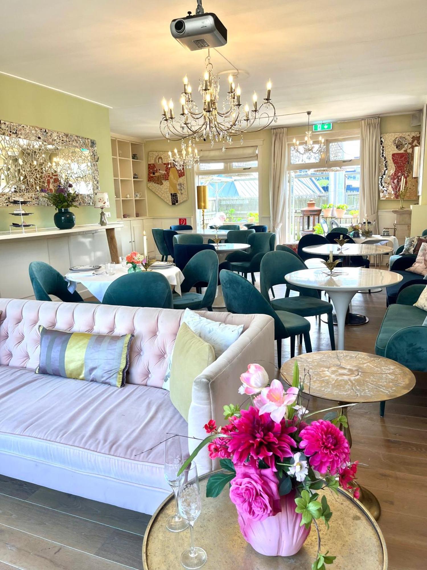 Bubbles & Bed Bed and Breakfast Bilthoven Exteriör bild