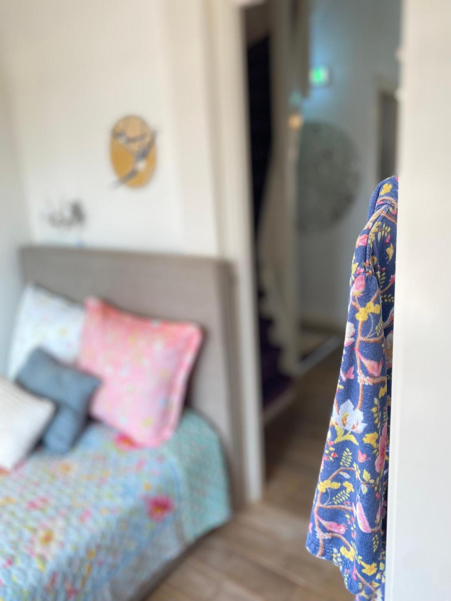 Bubbles & Bed Bed and Breakfast Bilthoven Exteriör bild