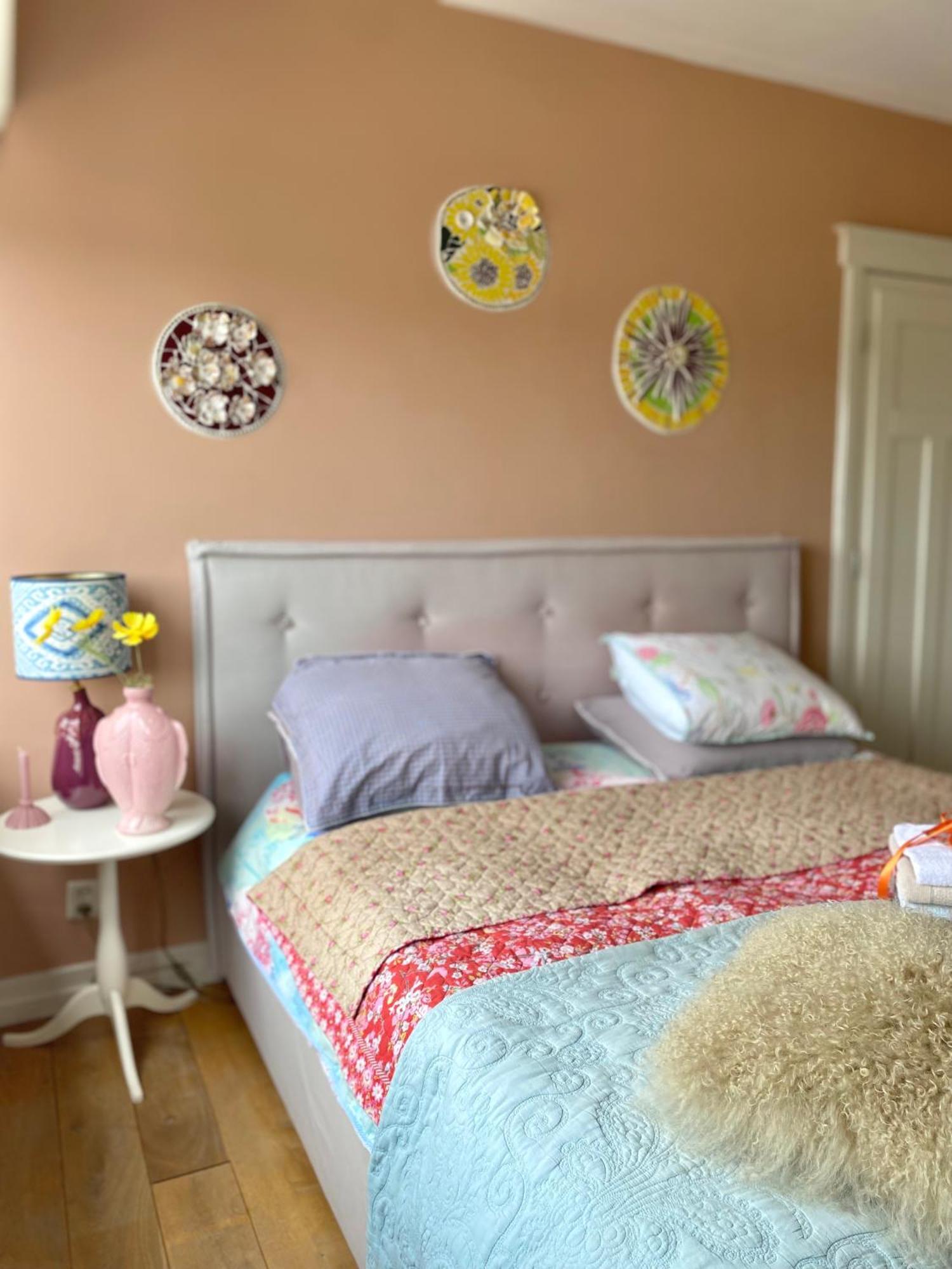 Bubbles & Bed Bed and Breakfast Bilthoven Exteriör bild