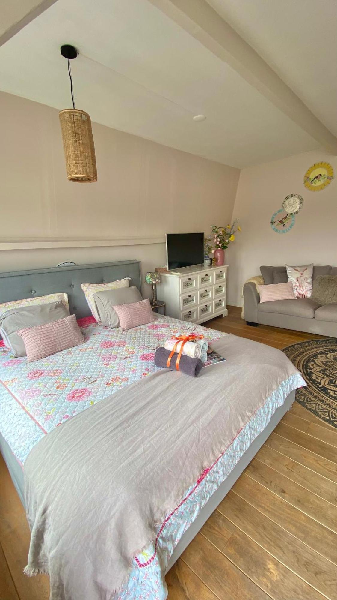 Bubbles & Bed Bed and Breakfast Bilthoven Exteriör bild